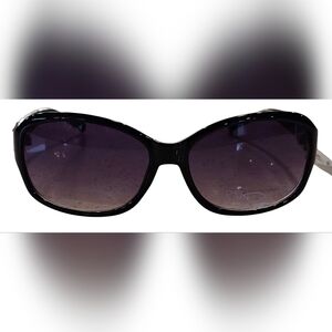 Oscar de la Renta Black Oversized Gradient Sunglasses, New W/ Soft Leather Case.